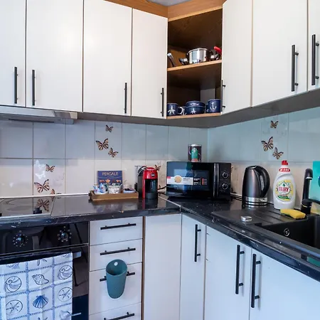 Coastal Dreams Apartment